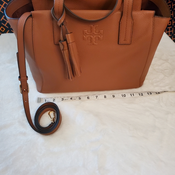 BRAND NEW! FABULOUS TORY BURCH Thea Slouchy Satchel/Crossbody Bag w/ Strap - Picture 7 of 16